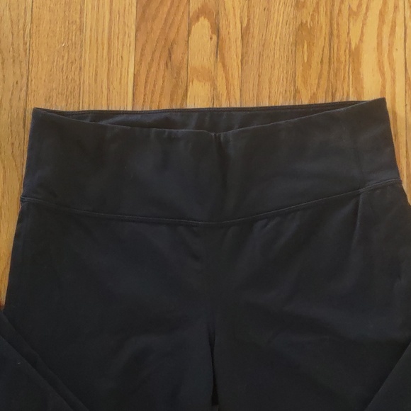 Athleta Wide Leg Yoga Pants Size LARGE - Picture 4 of 7